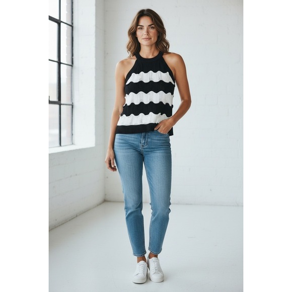 Tommy Hilfiger Tops - Tommy Hilfiger Black White Zigzag Knit Halter Tank Top Women's Medium‎